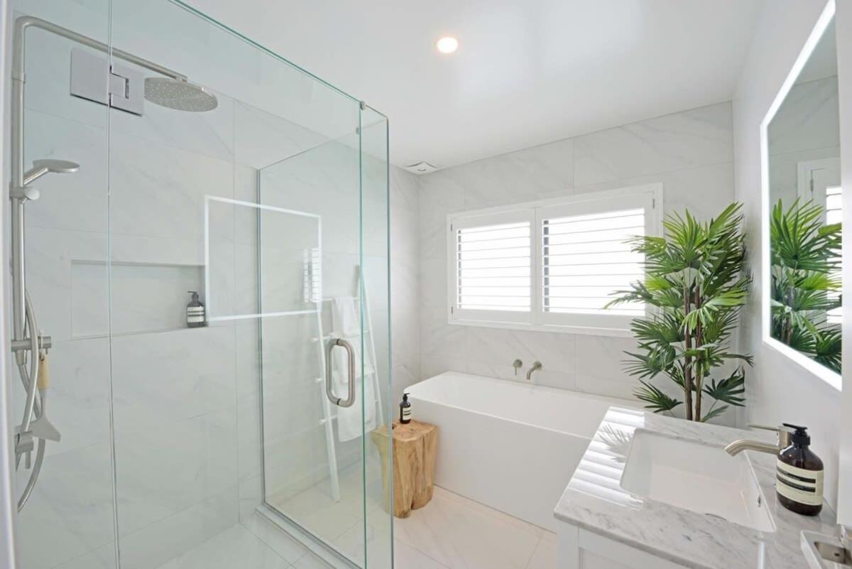 Escape To High End Comforts On Riverton Villa Mount Maunganui Bagian luar foto